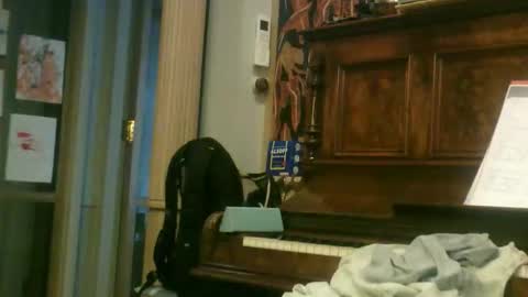 Snapshot of jonasbkk chatting on 10.31.25 jonasbkk online show from 10.31.25