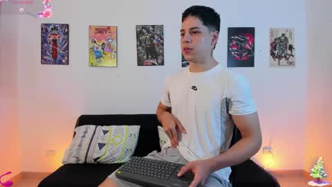 Instagram jonathanfit14 online show from 12.20.25