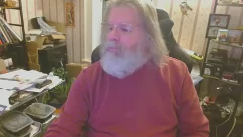 Snapshot of joncpics chatting on 03.10.26 joncpics online show from 03.10.26
