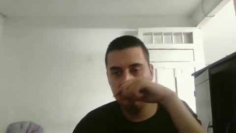 Snapshot of jonhdairon chatting on 05.12.26 jonhdairon online show from 05.12.26