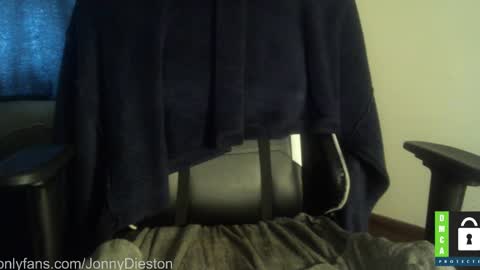 Snapshot of jonnydieston777 chatting on 01.01.25 JonnyDieston online show from 01.01.25