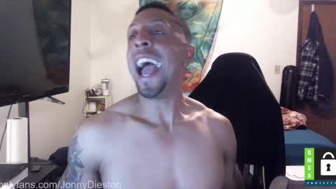 Snapshot of jonnydieston777 chatting on 11.02.25 JonnyDieston online show from 11.02.25