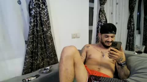 Snapshot of jonnyporn1 chatting on 06.17.26 jonnyporn1 online show from 06.17.26