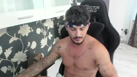 Snapshot of jonnyporn1 chatting on 07.19.26 jonnyporn1 online show from 07.19.26