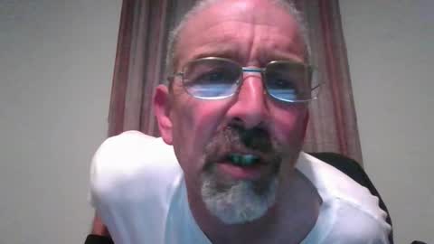 Snapshot of jony_five chatting on 12.29.24 Jon online show from 12.29.24