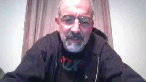 Snapshot of jony_five chatting on 12.31.24 Jon online show from 12.31.24
