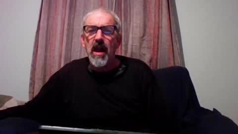 Snapshot of jony_five chatting on 10.14.25 Jon online show from 10.14.25