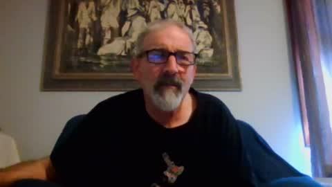 Snapshot of jony_five chatting on 07.12.26 Jon online show from 07.12.26