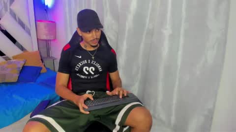 Snapshot of jordan_love7 chatting on 04.28.26 jordan online show from 04.28.26
