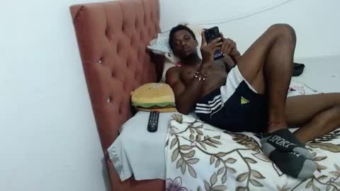 Jordan Moreno  online show from 01.05.26