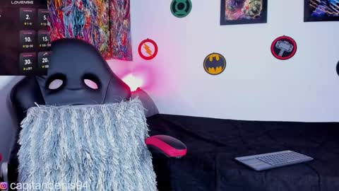 Snapshot of jordandenis17 chatting on 01.26.25    Schedule   3 pm - 10pm   OfflineTuesday and Wednesday online show from 01.26.25