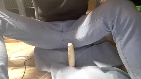 Snapshot of jordie198902 chatting on 11.16.25 jordie198902 online show from 11.16.25