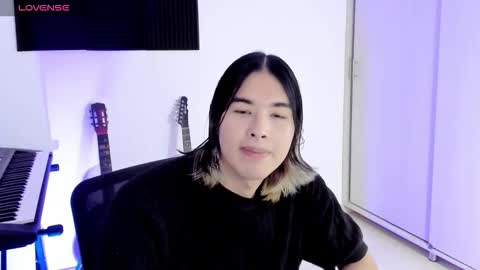 Jiho online show from 10.12.25