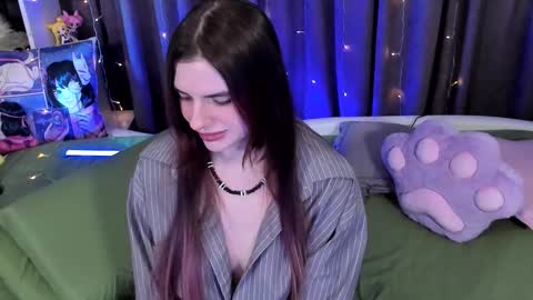 Snapshot of jorougumo chatting on 10.18.25 Rose online show from 10.18.25