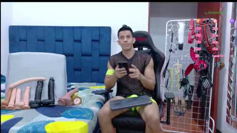 jose_rumbero91 online show from 02.13.26