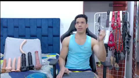 Snapshot of jose_rumbero91 chatting on 04.21.26 jose_rumbero91 online show from 04.21.26