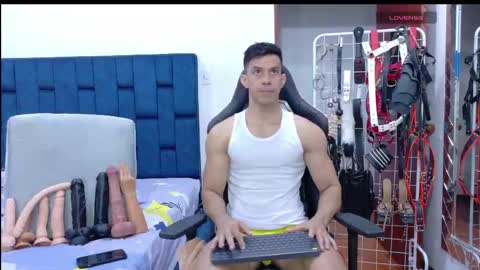 Snapshot of jose_rumbero91 chatting on 05.08.26 jose_rumbero91 online show from 05.08.26