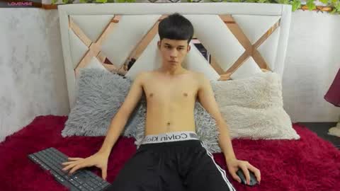 JOSE DAVID online show from 12.15.25