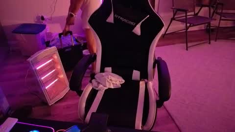 Josef online show from 03.24.26