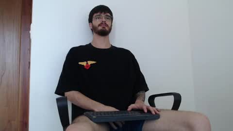 Snapshot of joseh0se chatting on 04.22.26 alejandro online show from 04.22.26