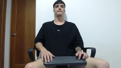 Snapshot of joseh0se chatting on 05.01.26 alejandro online show from 05.01.26