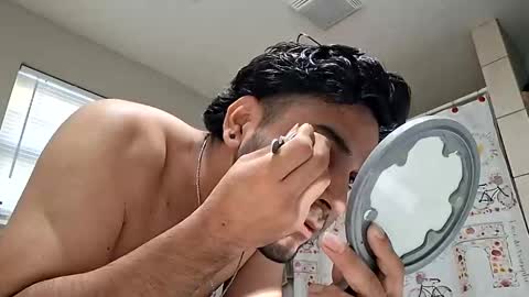 Snapshot of josemiller26 chatting on 10.30.25 josemiller26 online show from 10.30.25