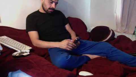 Snapshot of josephs1990 chatting on 01.12.25 josephs1990 online show from 01.12.25