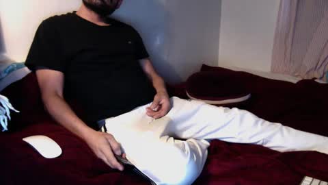 Snapshot of josephs1990 chatting on 01.15.25 josephs1990 online show from 01.15.25