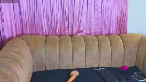 Snapshot of josethariaz25 chatting on 05.12.26 JOSETH ARIAZ online show from 05.12.26
