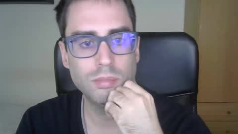 Snapshot of josevd chatting on 10.18.25 Jose online show from 10.18.25