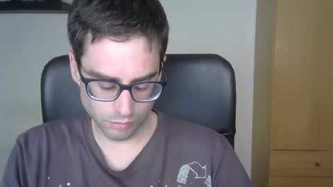 Snapshot of josevd chatting on 04.29.26 Jose online show from 04.29.26