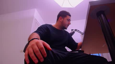 JoshKnight online show from 10.23.25