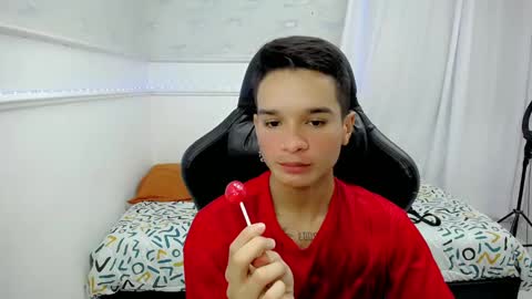 Snapshot of joshua_21l chatting on 12.12.24 joshua online show from 12.12.24