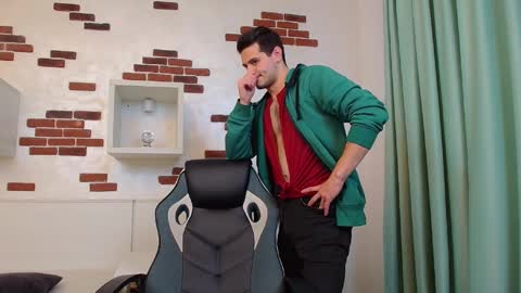 Snapshot of joshuagael chatting on 12.05.24 JoshuaGael online show from 12.05.24