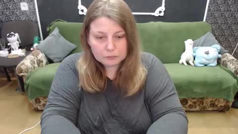 josiesun771 online show from 05.31.26