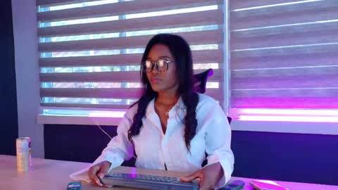 Snapshot of josselynbrown chatting on 04.24.26 Joss online show from 04.24.26