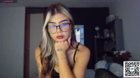 Snapshot of jossephine_ chatting on 01.11.25 josephine independent model online show from 01.11.25