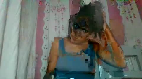 Snapshot of josy918592 chatting on 05.25.26 josy918592 online show from 05.25.26