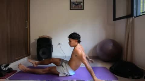 Im Jouliano online show from 04.04.26