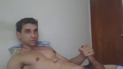 Snapshot of jovenvergonguapo09 chatting on 04.02.26 Van Helsing online show from 04.02.26