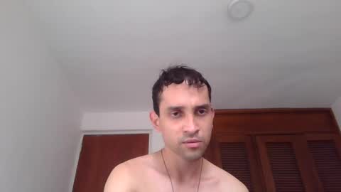 Snapshot of jovenvergonguapo09 chatting on 07.31.26 Van Helsing online show from 07.31.26