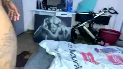 Snapshot of joyslim1 chatting on 12.05.25 Butterflyass online show from 12.05.25