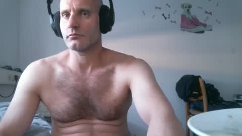 Snapshot of jozef226 chatting on 03.28.26 jozef226 online show from 03.28.26