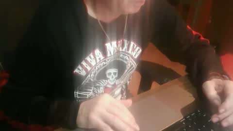 Snapshot of jraiven chatting on 06.02.26 Soy Rai online show from 06.02.26