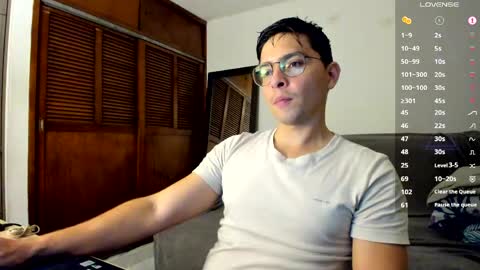 Snapshot of jriizh chatting on 05.29.26 Cristian- tellme Criis online show from 05.29.26