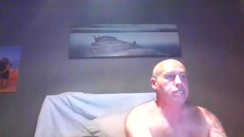 Snapshot of jrkfurnitureinstallations chatting on 03.31.26 Naughty Couple online show from 03.31.26