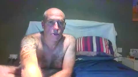 Snapshot of jrkfurnitureinstallations chatting on 03.31.26 Naughty Couple online show from 03.31.26
