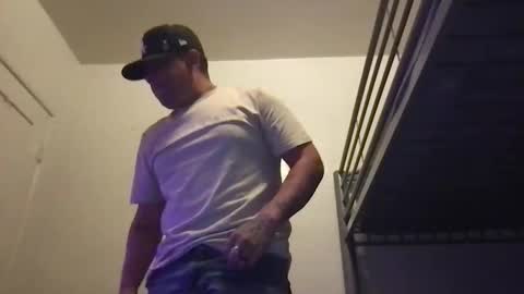 jrlovespssy online show from 11.28.25