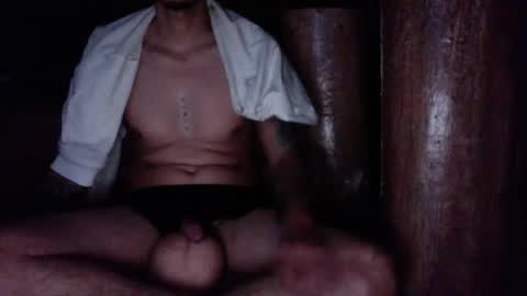 Snapshot of jtigre chatting on 11.18.25 jtigre online show from 11.18.25