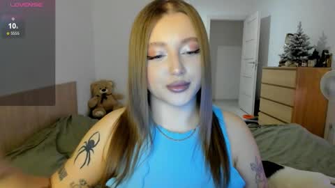 Julia and Julia online show from 01.17.25